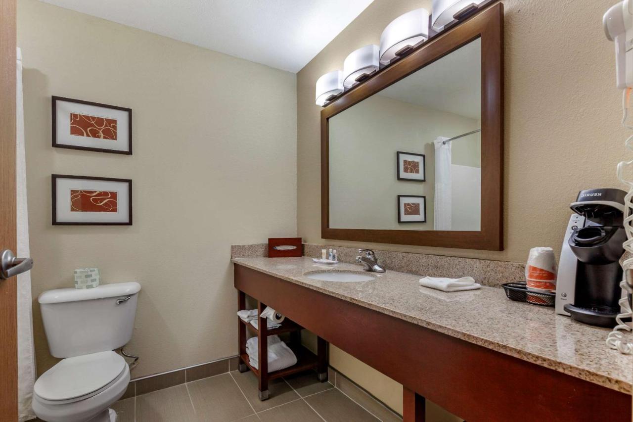 Comfort Suites Delavan - Lake Geneva Area Luaran gambar