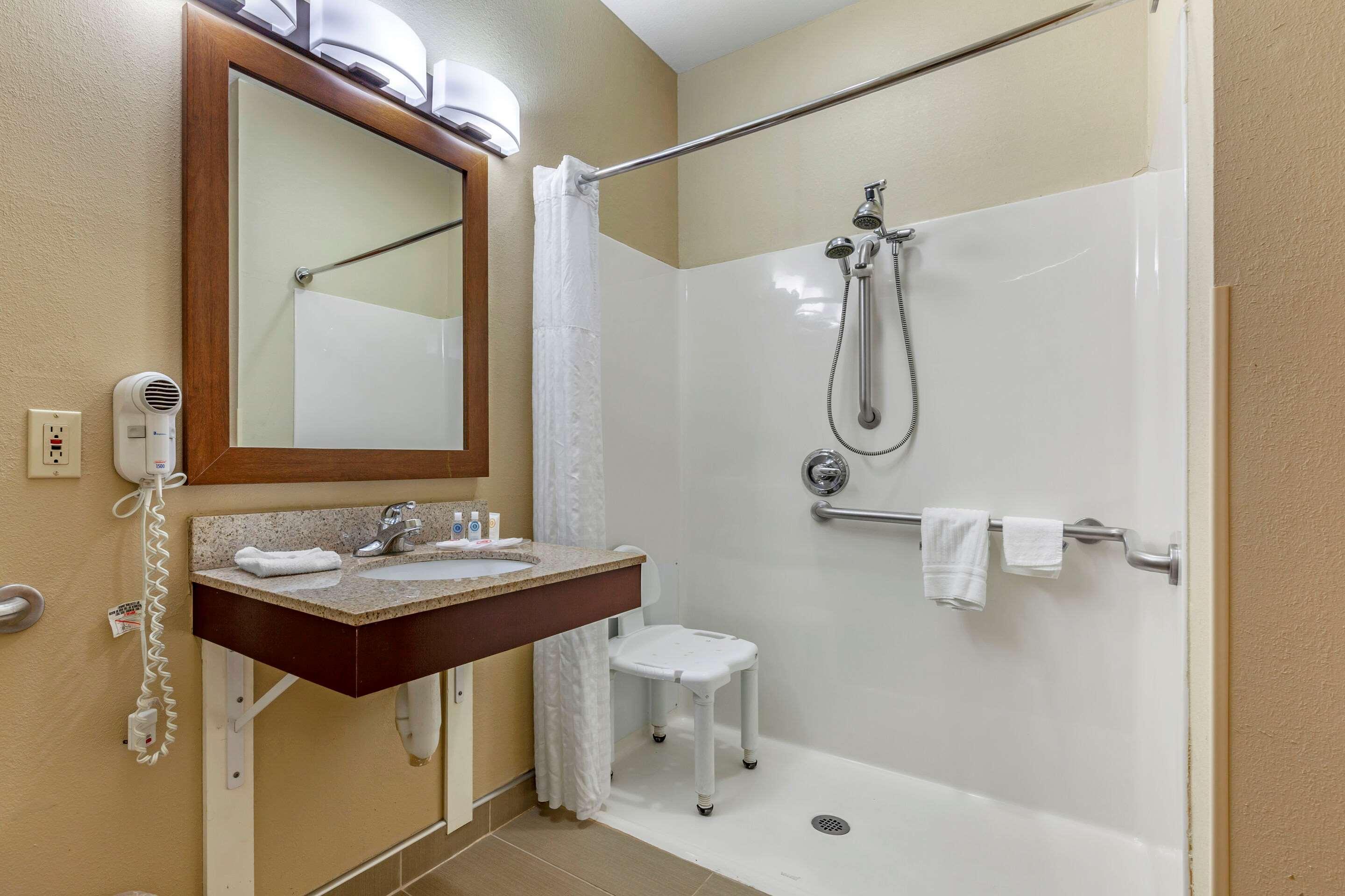 Comfort Suites Delavan - Lake Geneva Area Luaran gambar