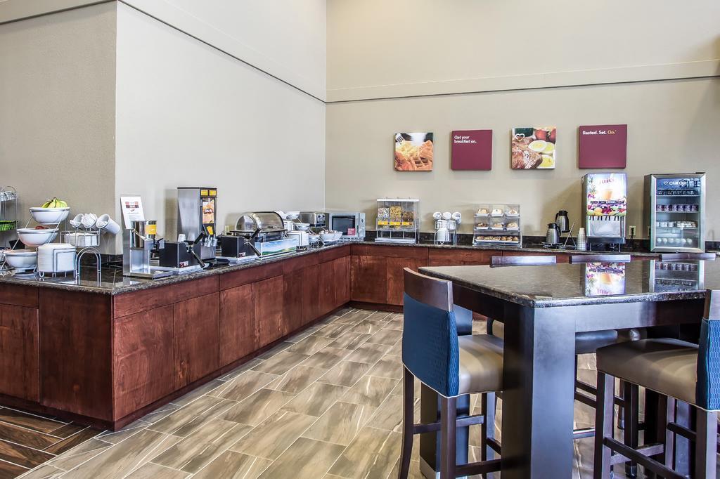 Comfort Suites Delavan - Lake Geneva Area Luaran gambar