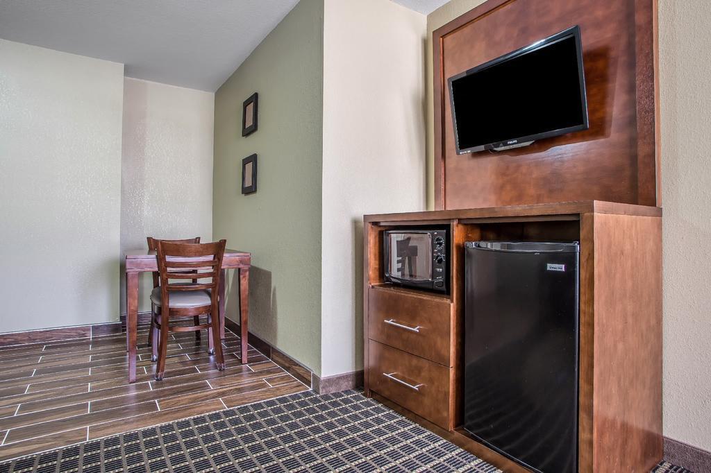 Comfort Suites Delavan - Lake Geneva Area Luaran gambar