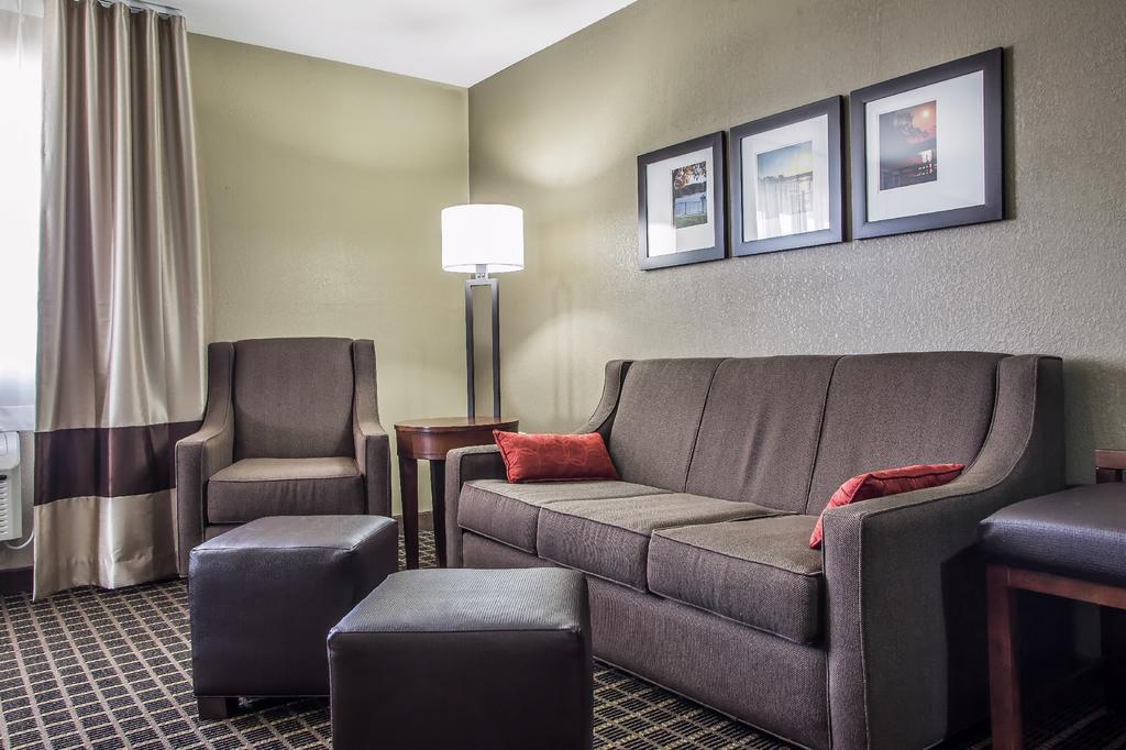 Comfort Suites Delavan - Lake Geneva Area Luaran gambar