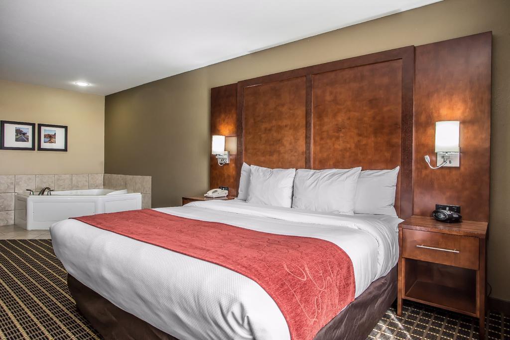 Comfort Suites Delavan - Lake Geneva Area Luaran gambar